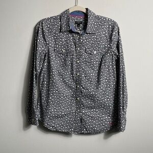 TALBOTS  - Women's 6 Petite , Button Front roll Tab, Long Sleeve